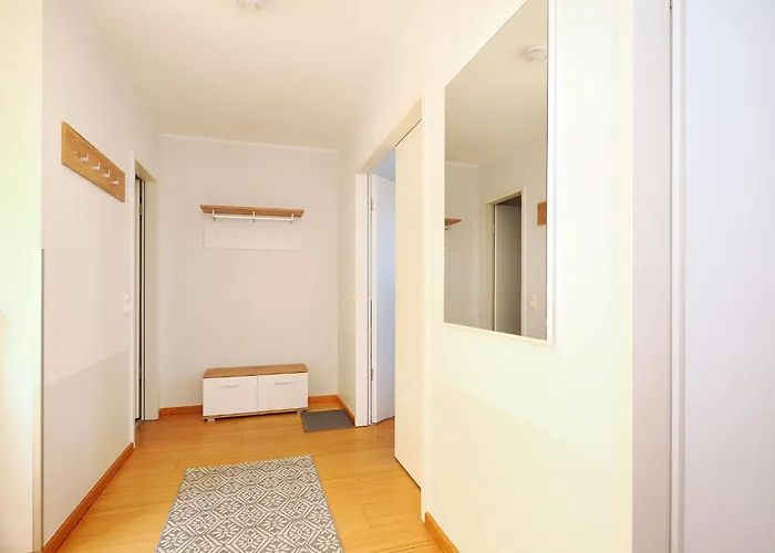 Kaiservillen - Mit 1 Schlafzimmer Und Balkon D232 شقة هيرينجسدورف